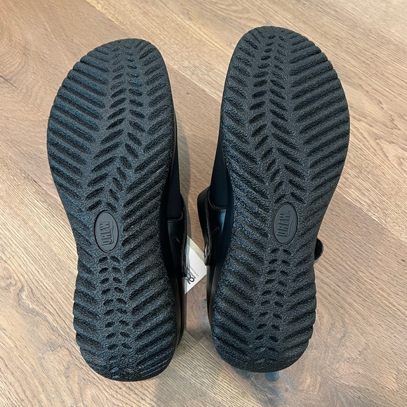 Brand New Drew Savannah Clog - Size 8.5 - Picture 6 of 7